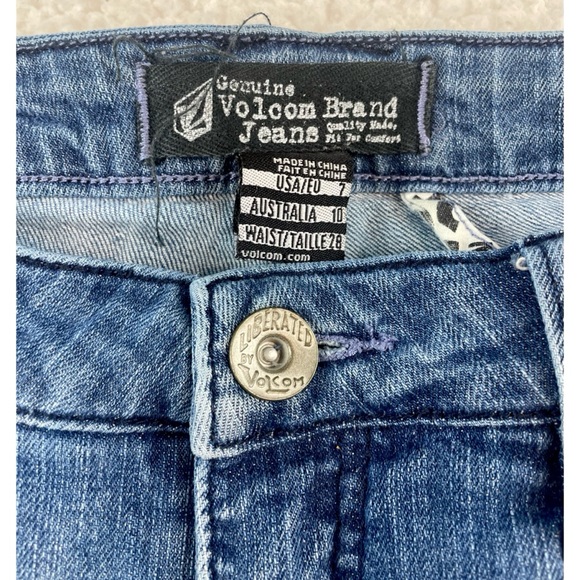 (VTG) VOLCOM • Y2K Distressed Bootcut Jeans - Picture 10 of 15
